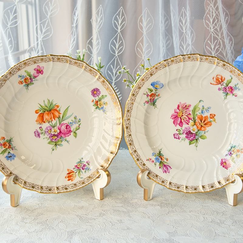 设计一套欧洲市场餐具花面